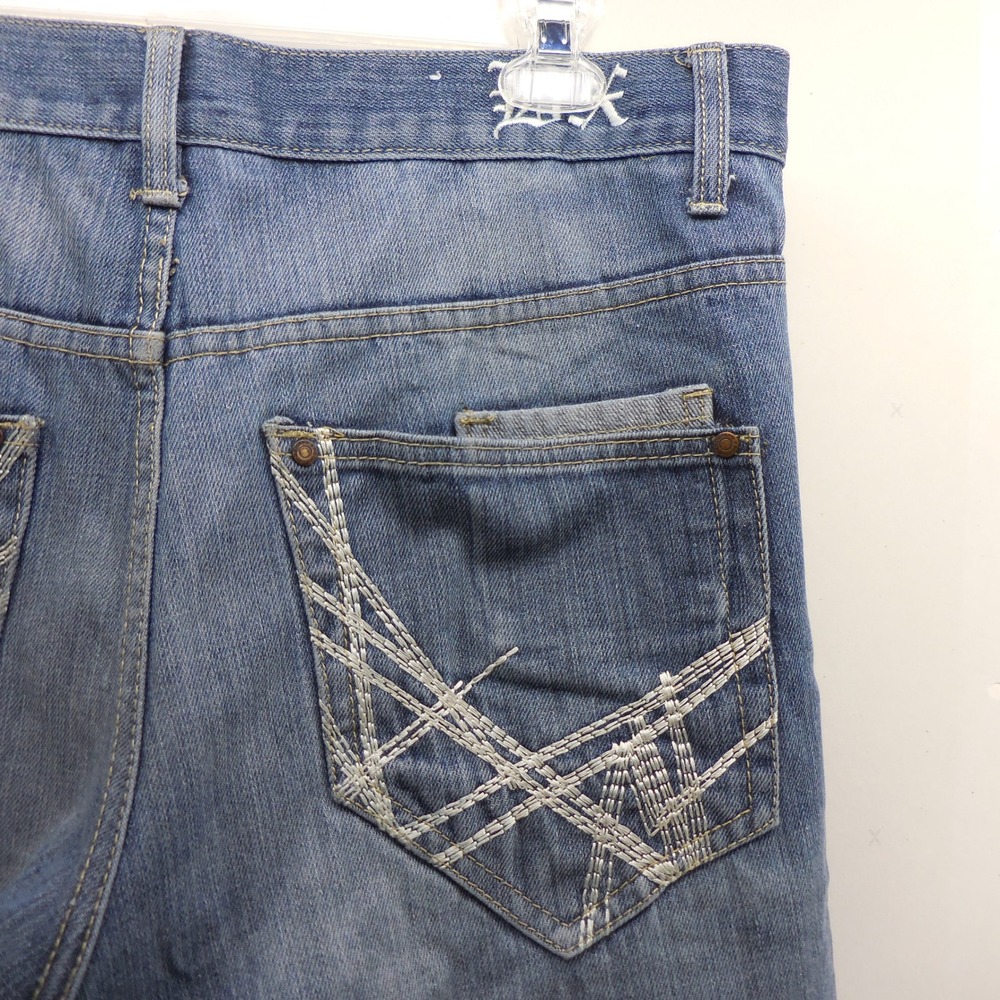 Brooklyn Xpress Mens Baggy Denim Shorts Blue Embroidered Wide Leg Y2K Size 34